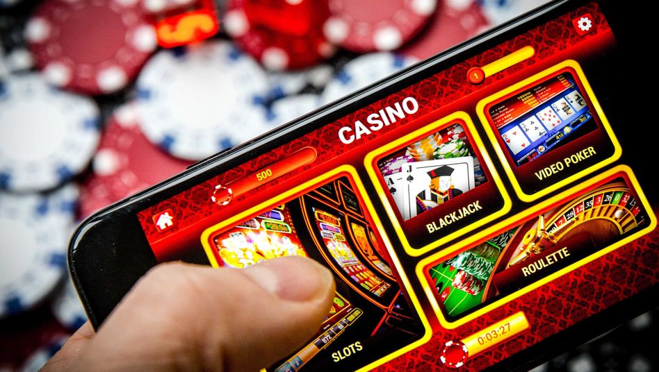 Secrets to Winning Big at Live Casino Playing casino card games is not only based on luck but also requires skills and reasonable strategies. Here are some tips to help you increase your chances of winning and winning big from the house. Master the Rules of the Game: Understanding the rules and regulations of each card game will help you avoid basic mistakes and optimize your moves. Choose the Right Casino Game for You: If you are a new player, choose a casino game that you understand how to play. New players should not try new casino games that they are not sure how to play. Manage Your Playing Capital: Set a budget and stick to it. Don't bet too much at once, and know when to stop to avoid losing all your capital. Stay Calm: Always stay calm, don't let emotions influence your decisions. This helps you make wiser decisions during the game.