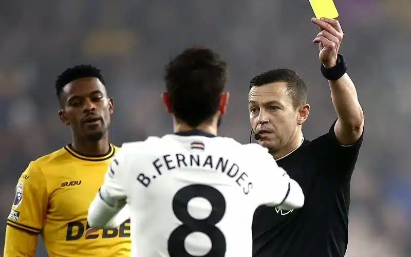 How to Calculate Yellow Card Odds – Analyzing Referees and Playing Styles